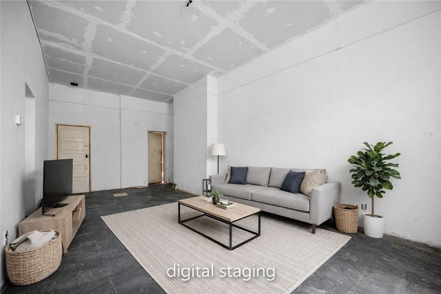 23 Seneca St, Downtown Pgh, PA 15219