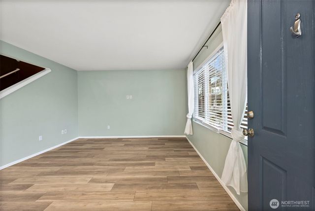 6636 Oklahoma Street SE, Lacey, WA 98513