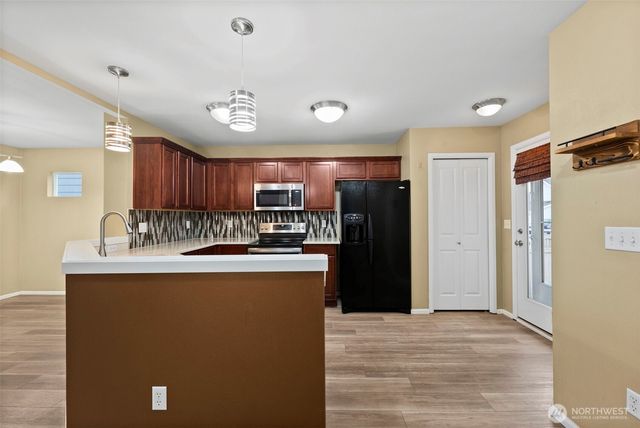 6636 Oklahoma Street SE, Lacey, WA 98513