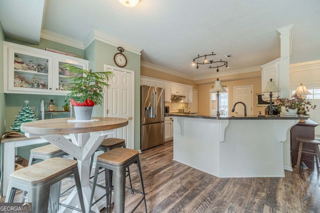 2240 Emerald Drive, Loganville, GA 30052