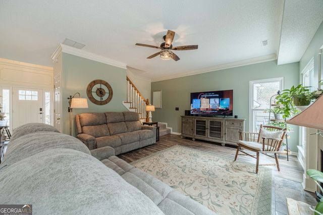 2240 Emerald Drive, Loganville, GA 30052