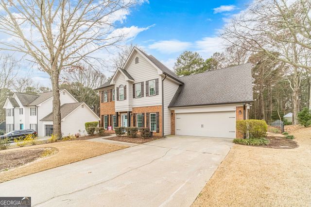2240 Emerald Drive, Loganville, GA 30052
