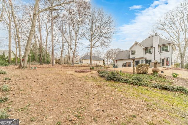 2240 Emerald Drive, Loganville, GA 30052