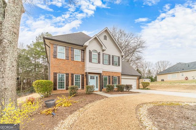 2240 Emerald Drive, Loganville, GA 30052