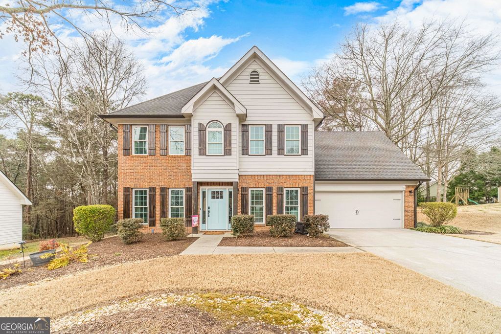 2240 Emerald Drive, Loganville, GA 30052