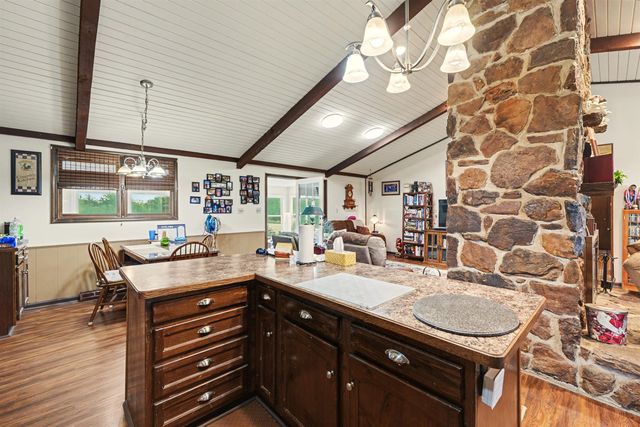 4557 W Schilling Rd, Salina, KS 67401