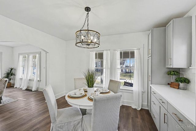 21 Kenwood Drive, Middletown, OH 45042