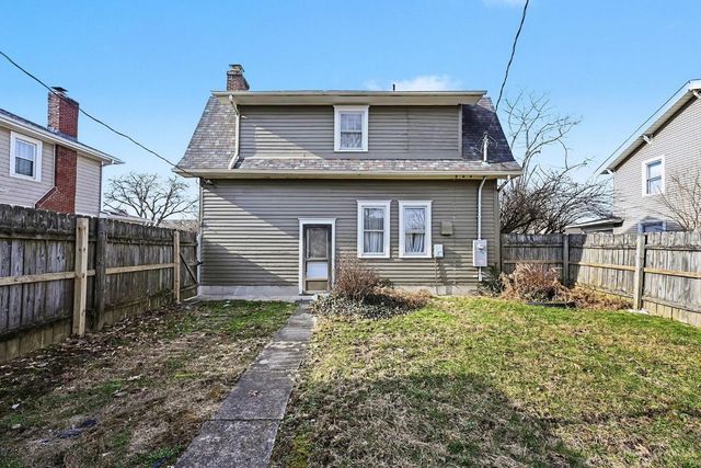 21 Kenwood Drive, Middletown, OH 45042