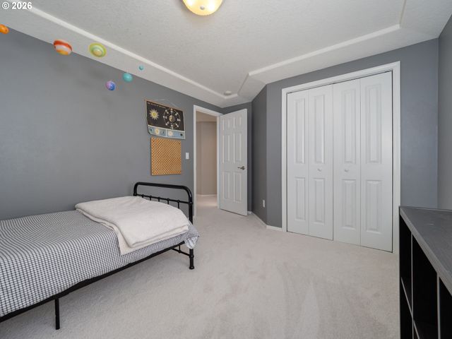 16572 Sw TIMBERLAND Dr, Beaverton, OR 97007