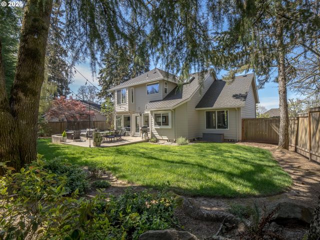16572 Sw TIMBERLAND Dr, Beaverton, OR 97007