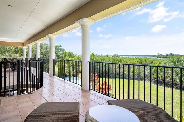 230 Shores Drive, Vero Beach, FL 32963