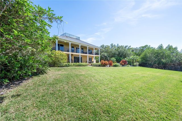 230 Shores Drive, Vero Beach, FL 32963