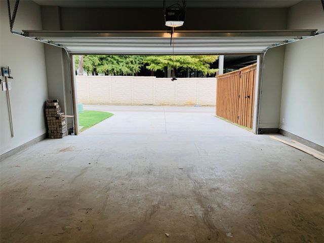 17644 Bottlebrush Drive, Dallas, TX 75252