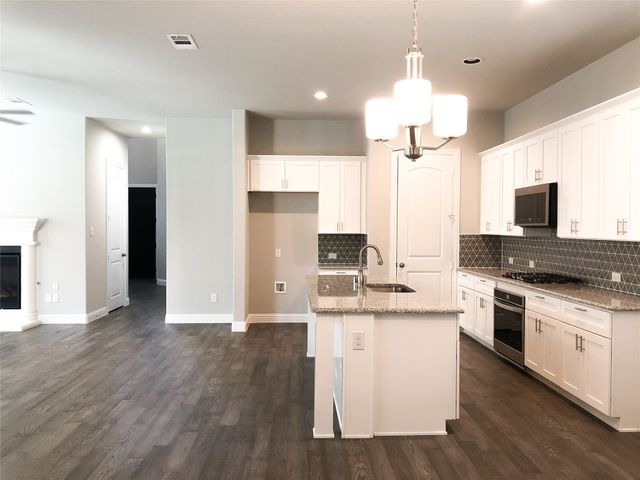 17644 Bottlebrush Drive, Dallas, TX 75252