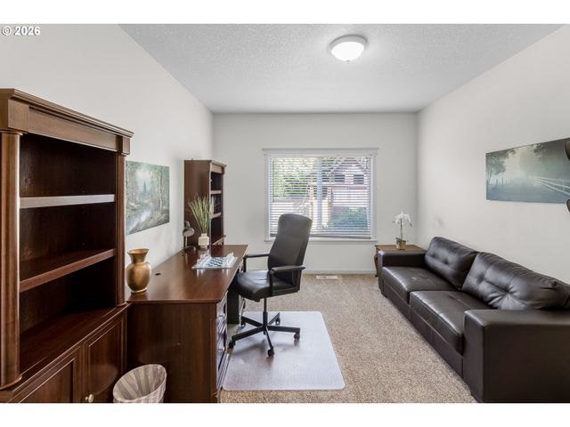 2469 37TH St, Washougal, WA 98671