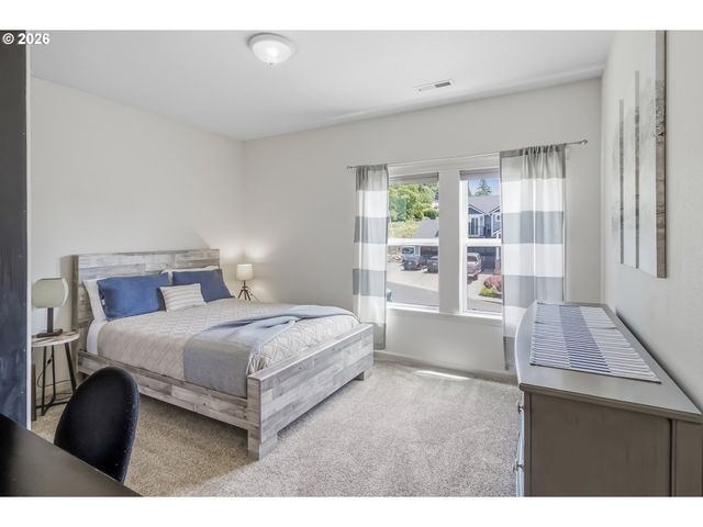 2469 37TH St, Washougal, WA 98671