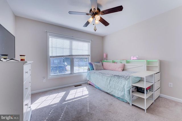 9410 AMBER RIDGE DR, Delmar, MD 21875