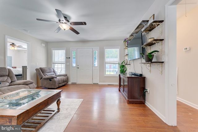 9410 AMBER RIDGE DR, Delmar, MD 21875