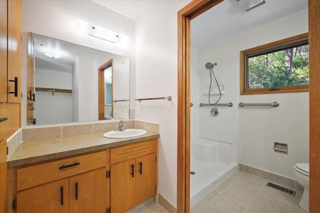 1925 N Deep Creek Rd, Medical Lake, WA 99022