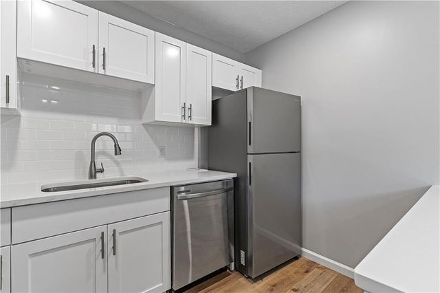 1701 Hawthorne Avenue 1B, Atlanta, GA 30337
