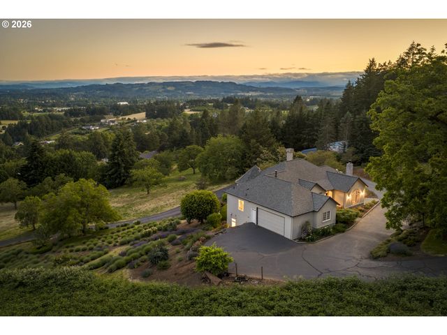 29475 Ne MILLER VIEW Ln, Newberg, OR 97132