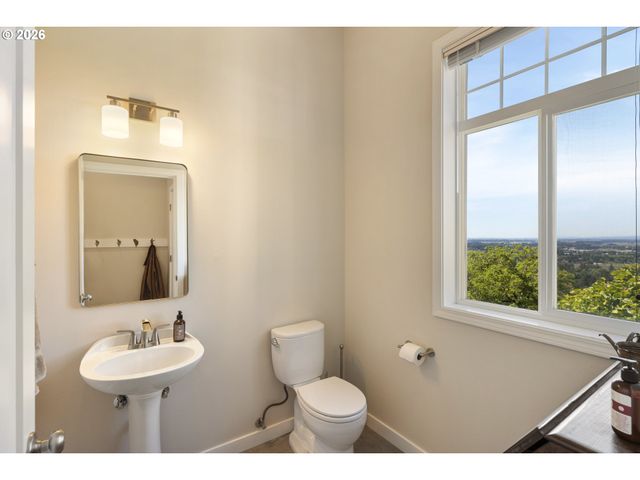 29475 Ne MILLER VIEW Ln, Newberg, OR 97132