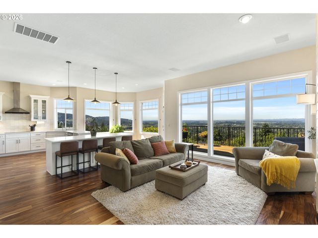 29475 Ne MILLER VIEW Ln, Newberg, OR 97132