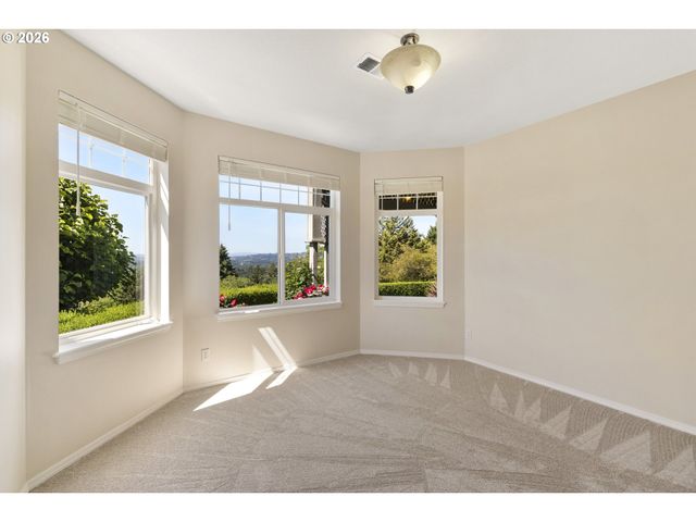 29475 Ne MILLER VIEW Ln, Newberg, OR 97132