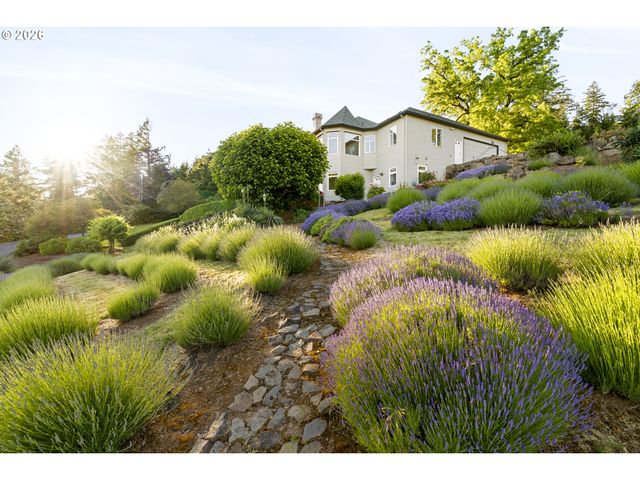 29475 Ne MILLER VIEW Ln, Newberg, OR 97132