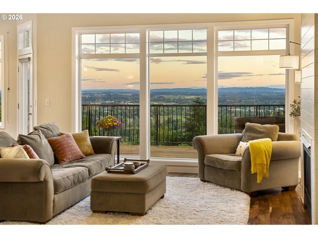 29475 Ne MILLER VIEW Ln, Newberg, OR 97132