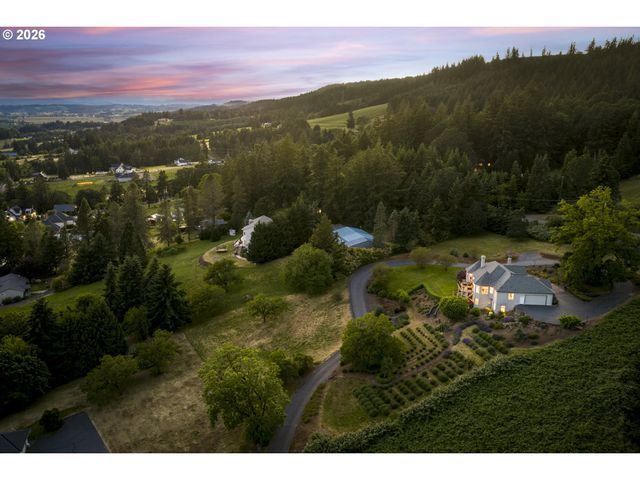 29475 Ne MILLER VIEW Ln, Newberg, OR 97132