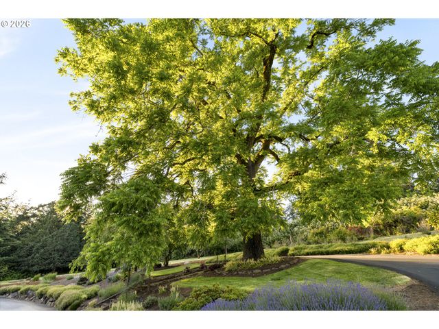 29475 Ne MILLER VIEW Ln, Newberg, OR 97132