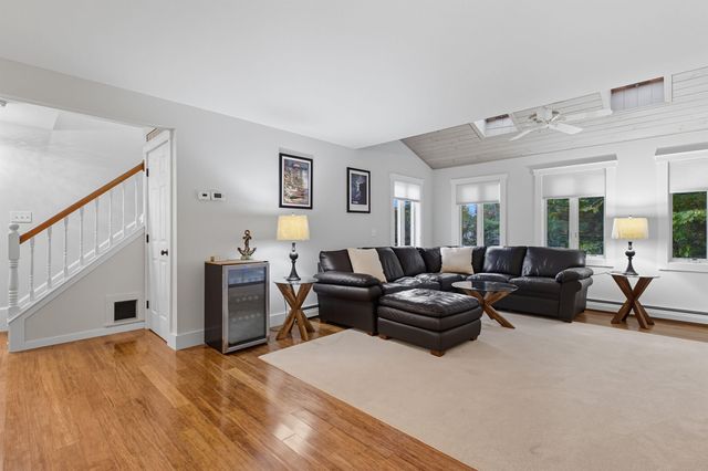 11 Lantern Circle, Laconia, NH 03246