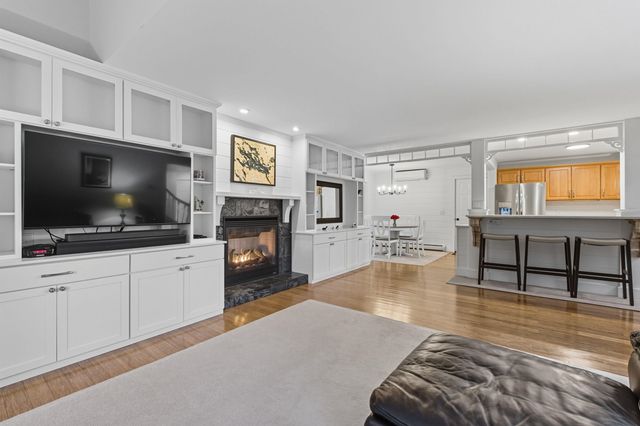 11 Lantern Circle, Laconia, NH 03246