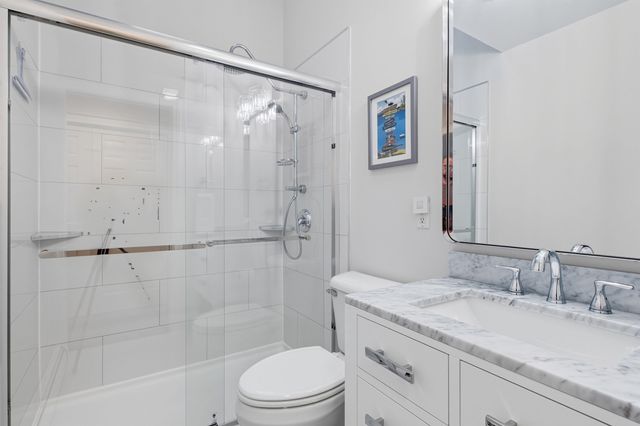 11 Lantern Circle, Laconia, NH 03246