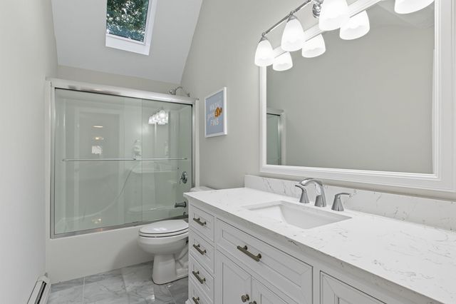 11 Lantern Circle, Laconia, NH 03246