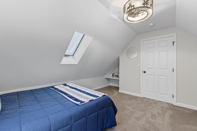 11 Lantern Circle, Laconia, NH 03246