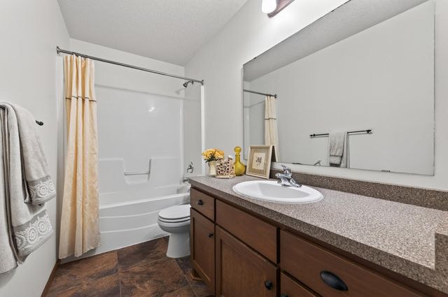 12435 Midway Circle NE, Blaine, MN 55449
