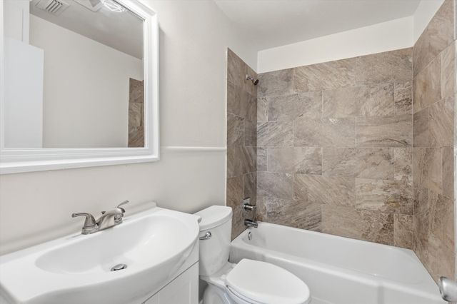 204 E Bailey Street, Ponder, TX 76259