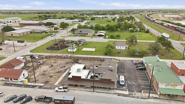 204 E Bailey Street, Ponder, TX 76259