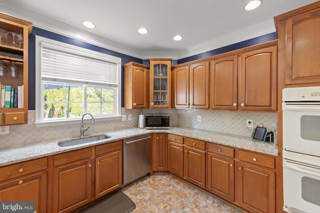 974 WAYNE DR, Winchester, VA 22601