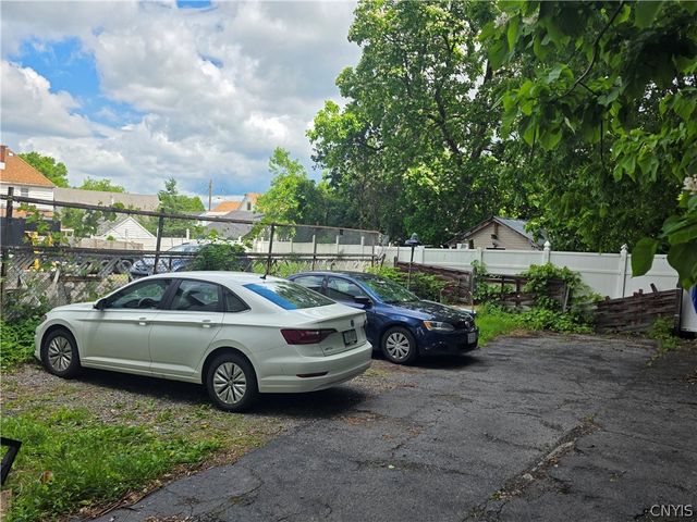 813 South Street, Utica, NY 13501