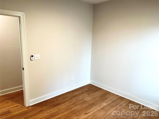 525 N Linwood Avenue, Charlotte, NC 28216