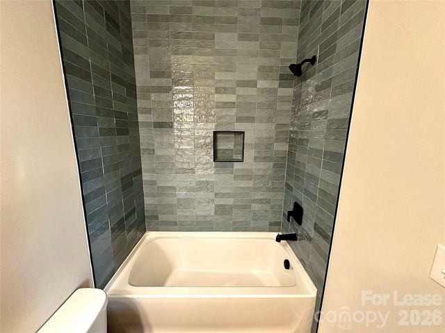 525 N Linwood Avenue, Charlotte, NC 28216