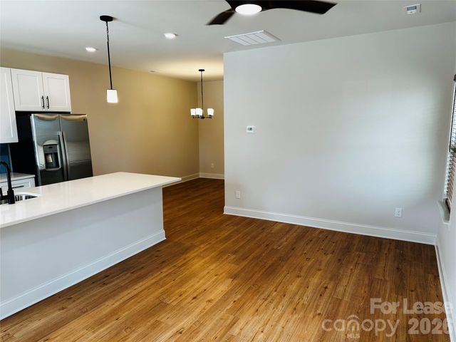 525 N Linwood Avenue, Charlotte, NC 28216