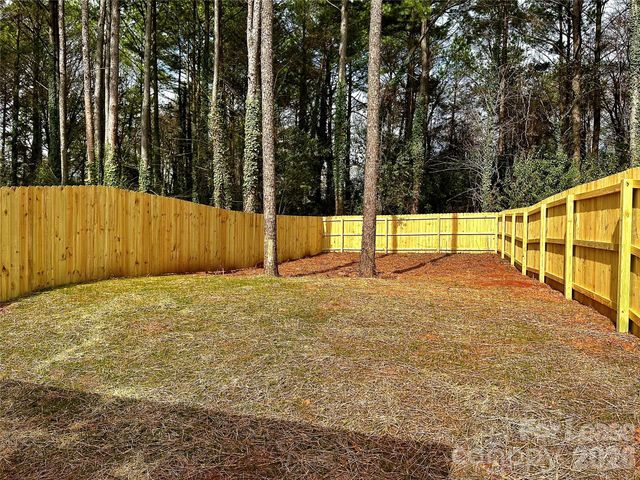 525 N Linwood Avenue, Charlotte, NC 28216