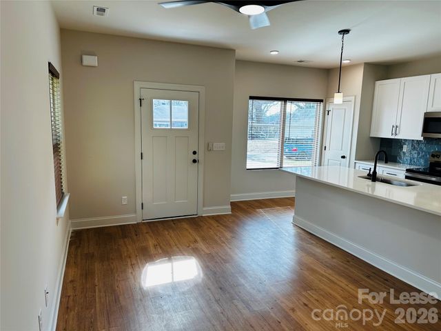 525 N Linwood Avenue, Charlotte, NC 28216