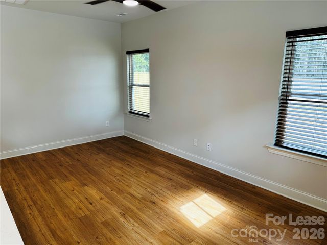 525 N Linwood Avenue, Charlotte, NC 28216