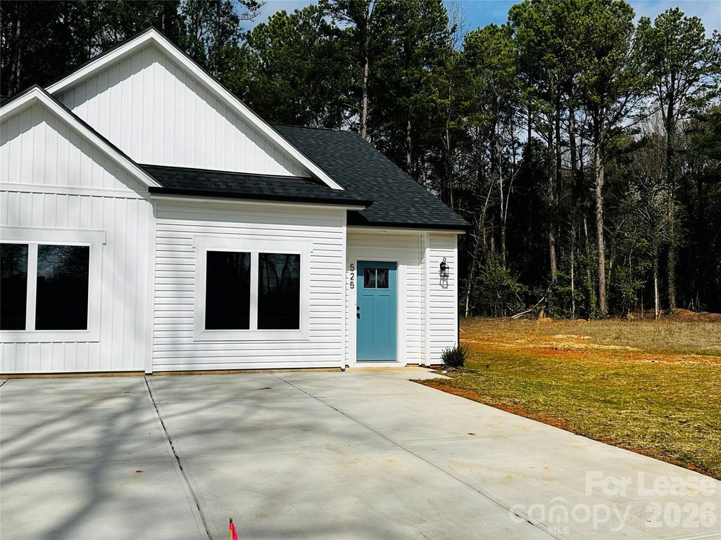 525 N Linwood Avenue, Charlotte, NC 28216