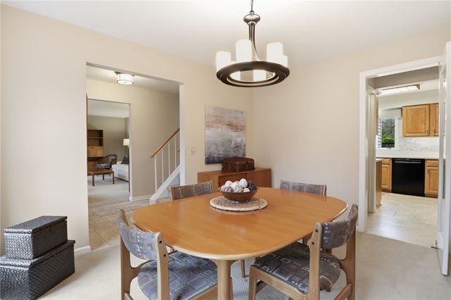 613 Bending Bough, Webster, NY 14580